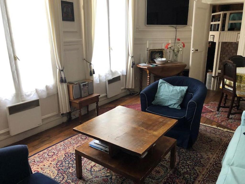 Le 35 Rue Coquilliere With Airport Pick-up Service Appartement *